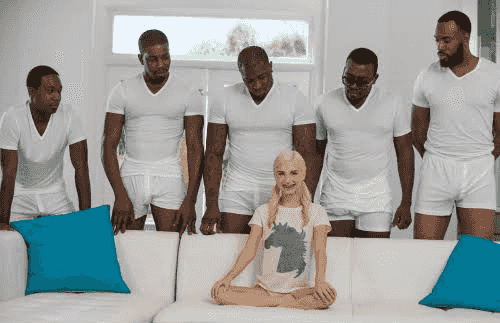 5-black-guys-and-blonde
