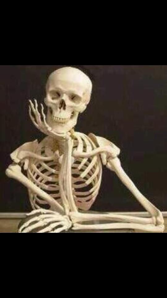 waiting-skeleton